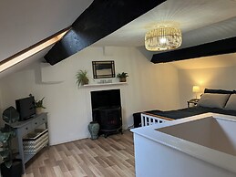 Maryport Cozy Apartment Retreat