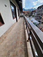 2405 Cosy Mountain View Apartment - 200mbps Wi-fi!