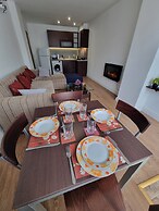 2405 Cosy Mountain View Apartment - 200mbps Wi-fi!