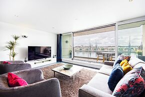 Koks Mews 2 Bed 2 Bath Apartment - ExCeL