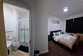 2bed Apt - City Centre With Balcony - Sleeps 6