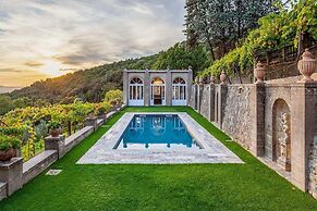 Belvilla by OYO Villa Torreone