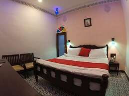 Hotel Ambika Chirwa House