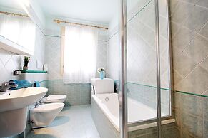 Belvilla by OYO Appartamento Nero