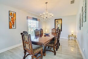 ~ 5 Mi to Beach & Dtwn: Home in Cape Coral!