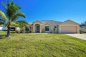~ 5 Mi to Beach & Dtwn: Home in Cape Coral!
