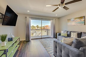 Walk to Okaloosa Island Beach: Coastal Condo!