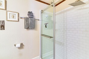 Private Pool, Deck & Patio: Galveston Oasis!