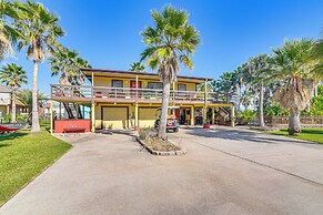 Private Pool, Deck & Patio: Galveston Oasis!