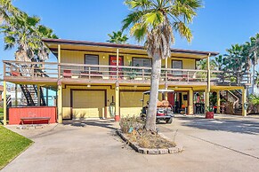 Private Pool, Deck & Patio: Galveston Oasis!