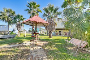 Private Pool, Deck & Patio: Galveston Oasis!