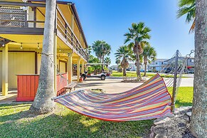 Private Pool, Deck & Patio: Galveston Oasis!