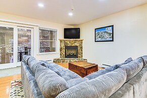 Ski-in/ski-out Condo at Pleasant Mountain!