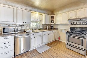 3 Mi to Pueblo Riverwalk: Quiet Home w/ Patio