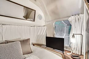 Airstream & Ocean View: Unique Gloucester Getaway