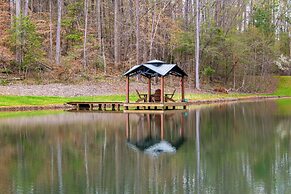 Family-friendly Barndominium Near Greenville!