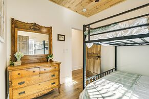 Family-friendly Barndominium Near Greenville!