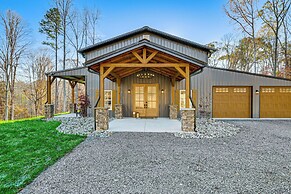 Family-friendly Barndominium Near Greenville!