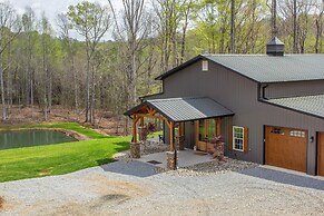 Family-friendly Barndominium Near Greenville!