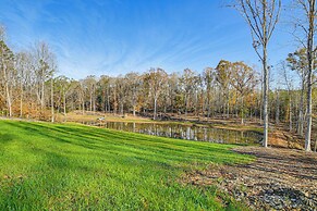 Family-friendly Barndominium Near Greenville!