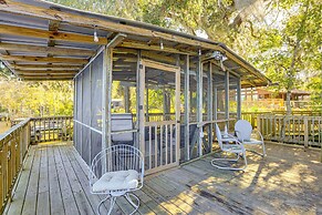Boathouse w/ Screened Porch: Riverfront Escape!