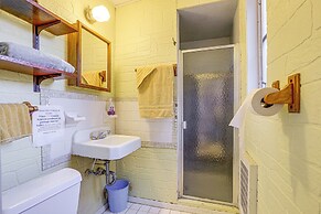 Boathouse w/ Screened Porch: Riverfront Escape!