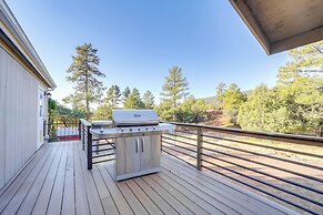 Mountain-view Home w/ Deck in Pine