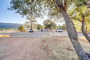Mountain-view Home w/ Deck in Pine