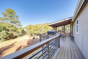 Mountain-view Home w/ Deck in Pine
