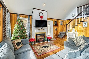 5 Mi to Blue Ridge Parkway: Mountain Cabin in Cana
