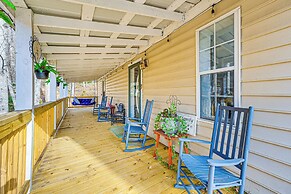 5 Mi to Blue Ridge Parkway: Mountain Cabin in Cana