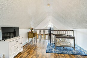 5 Mi to Blue Ridge Parkway: Mountain Cabin in Cana