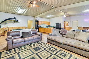 Riverfront Fishing: Home in Columbus w/ Grill