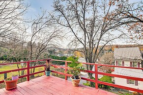 Bethlehem Home w/ Patio & Amazing Sunset Views!