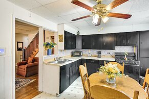 Bethlehem Home w/ Patio & Amazing Sunset Views!