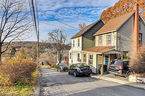 Bethlehem Home w/ Patio & Amazing Sunset Views!