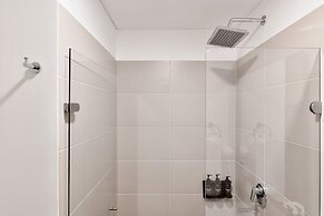 w Charming Loft in Santa Barbara