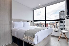 w Charming Loft in Santa Barbara