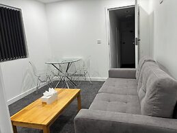 Luton City Apartment With Modern Comfort