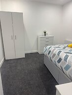 Luton City Apartment With Modern Comfort