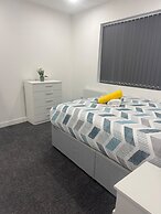 Luton City Apartment With Modern Comfort