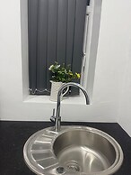 Luton City Apartment With Modern Comfort