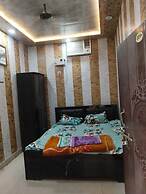 Shri Veni Madhav Hotel