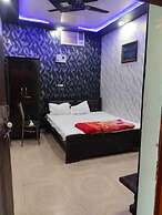 Shri Veni Madhav Hotel