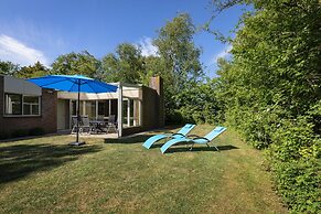 Bungalow With Fireplace, in a Holiday Park