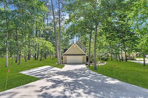 Wooded Lake Retreat 3 Bedroom Home