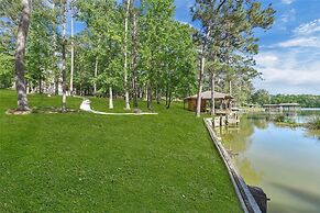 Wooded Lake Retreat 3 Bedroom Home
