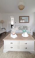 Cotswold Green - Sleeps 5 - Free EV Charge
