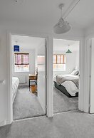 Cotswold Green - Sleeps 5 - Free EV Charge