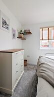 Cotswold Green - Sleeps 5 - Free EV Charge